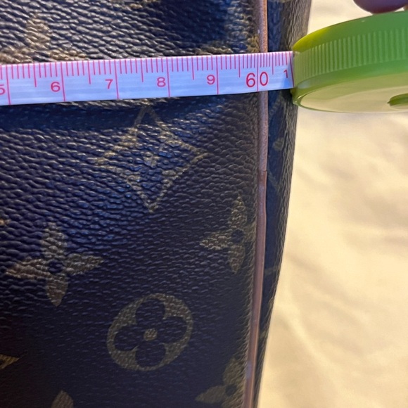 Lous Vuitton Keepall 60 with dust bag. - Picture 16 of 16